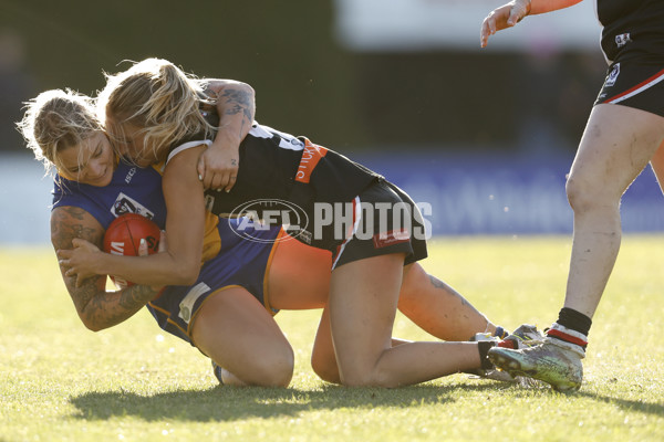 VFLW 2023 Round 12 - Southern Saints v Williamstown - A-40289145