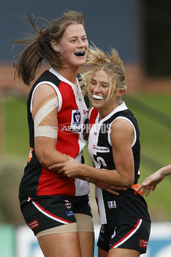 VFLW 2023 Round 12 - Southern Saints v Williamstown - A-40292865