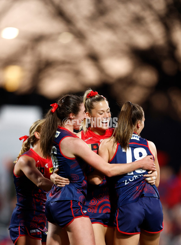 Photographers Choice - AFLW 2023 Round 08 - A-44180592